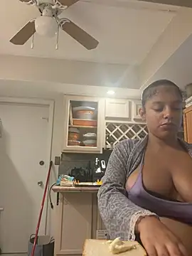 allybluee777 online show from July 28, 2026, 8:52 pm