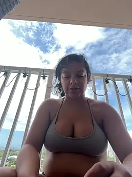 Snapshot of allybluee777 chatting on June 19, 2026, 2:45 pm allybluee777 online show from June 19, 2026, 2:45 pm