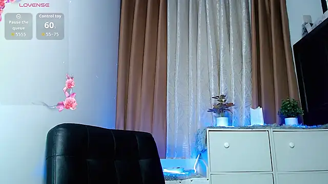  Jenniyah  online show from September 19, 2025, 1:53 am