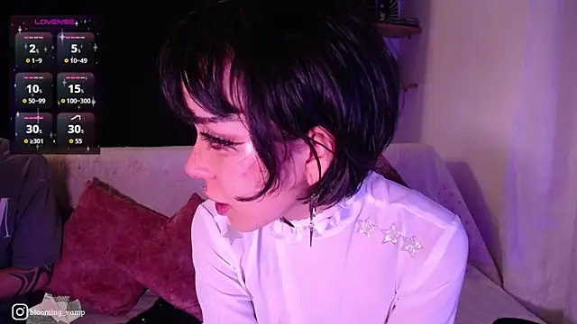 dark  nymph online show from May 9, 2026, 5:33 am