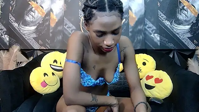 Snapshot of Lilmisbaddyxxx chatting on February 20, 2026, 5:37 pm Lilmisbaddyxxx online show from February 20, 2026, 5:37 pm