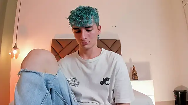 Snapshot of JaydenVillalobos chatting on October 3, 2025, 1:12 pm JaydenVillalobos online show from October 3, 2025, 1:12 pm