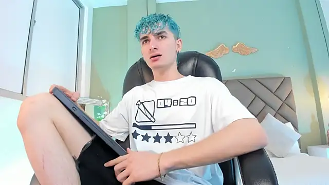 Snapshot of JaydenVillalobos chatting on September 23, 2025, 1:40 pm JaydenVillalobos online show from September 23, 2025, 1:40 pm