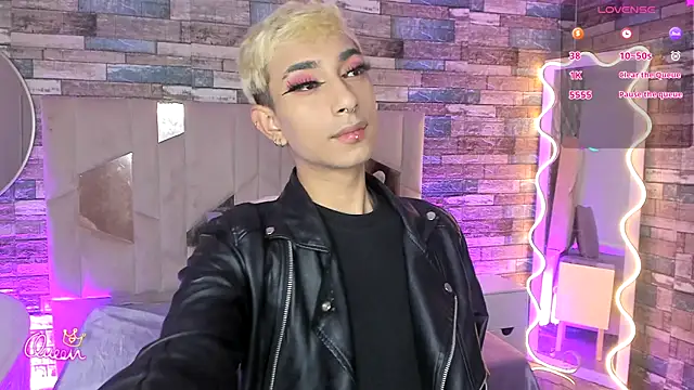 CYRUS TAY online show from June 7, 2026, 12:32 pm