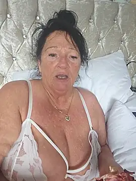 Angeldelightt online show from September 19, 2025, 10:30 am