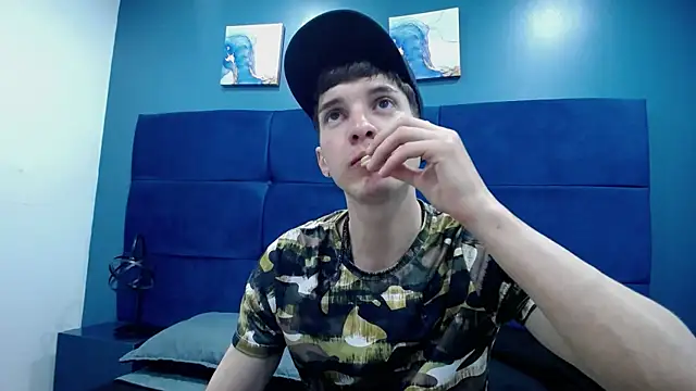 Jheampiiero online show from September 25, 2025, 1:28 pm