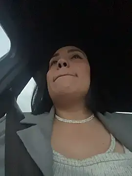 caroline  muller online show from October 10, 2025, 10:38 am