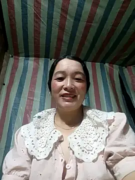 Bliss rose online show from September 30, 2025, 11:33 pm