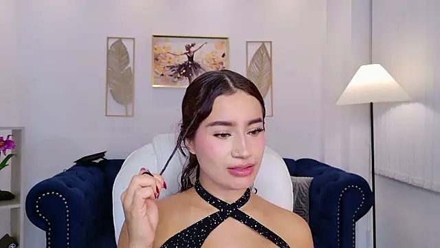 Saskia litt online show from March 10, 2026, 3:54 am