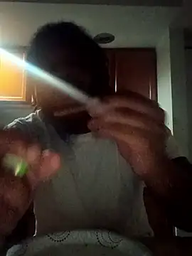 Longthickdick33 online show from May 3, 2026, 1:44 am