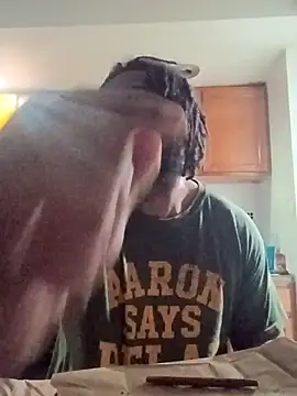 Longthickdick33 online show from April 29, 2026, 11:55 pm