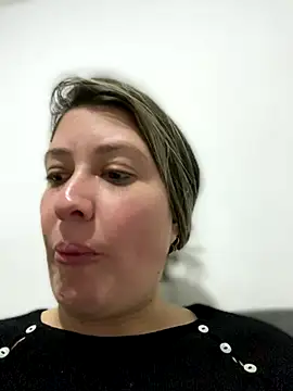 Abby-LS online show from September 28, 2025, 10:39 pm