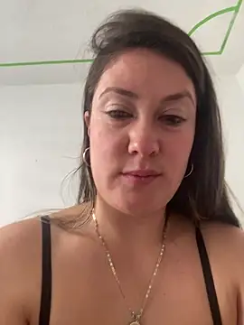 Abby-LS online show from June 3, 2026, 2:33 pm