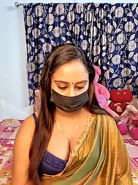 Snapshot of Cute-lusi chatting on December 21, 2025, 7:04 pm Cute-lusi online show from December 21, 2025, 7:04 pm