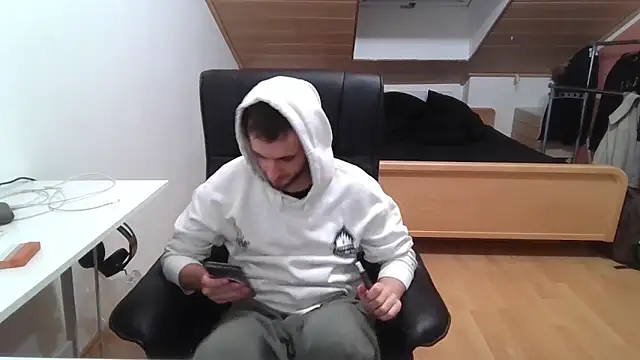 Bez3ybik online show from October 18, 2025, 10:12 pm