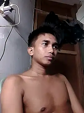 charlie0728 online show from October 11, 2025, 1:56 pm