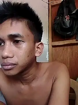 charlie0728 online show from October 5, 2025, 10:55 pm