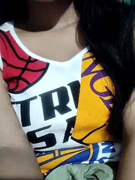 pihu099 online show from October 14, 2025, 1:45 pm