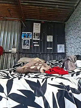 DxckMan3 online show from December 17, 2025, 1:27 pm