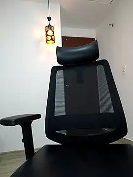 damian bull online show from September 22, 2025, 7:42 pm