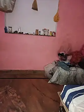 Snapshot of MEERAcle chatting on June 18, 2026, 3:06 pm MEERAcle online show from June 18, 2026, 3:06 pm