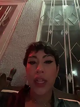 ZahaRose online show from November 16, 2025, 8:41 am