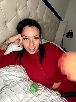 BELLABLACKXUK online show from November 9, 2025, 5:28 pm