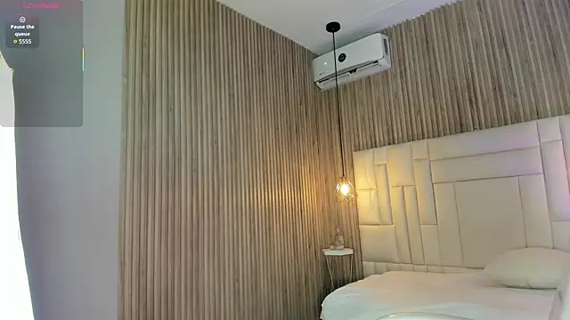 HannaPotther online show from February 28, 2026, 5:23 pm