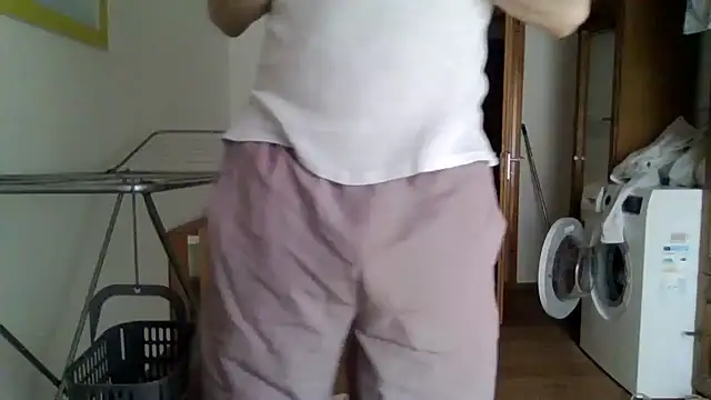 XLBarehengst online show from March 16, 2026, 9:57 am