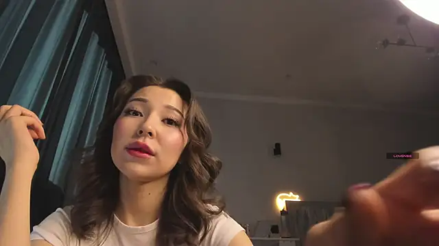 devaivy online show from October 11, 2025, 10:38 am