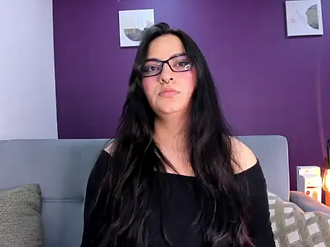 NavannyCattan online show from February 2, 2026, 8:19 pm