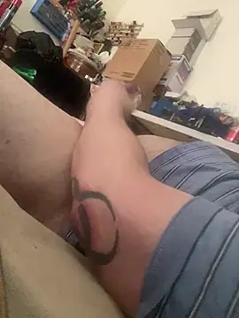 shakeweight online show from March 6, 2026, 5:52 pm