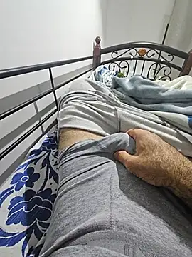 fena-sikerimmm online show from September 27, 2025, 10:49 pm