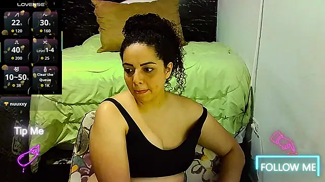 Snapshot of _naughty_milf chatting on February 23, 2026, 2:13 am naughty milf online show from February 23, 2026, 2:13 am