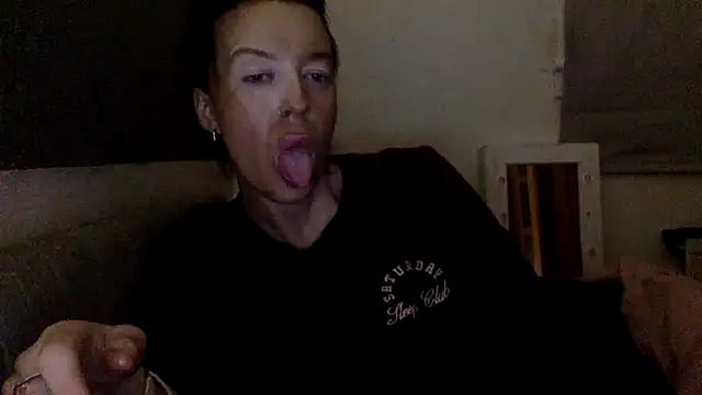 Bellababexox online show from June 29, 2026, 11:48 pm