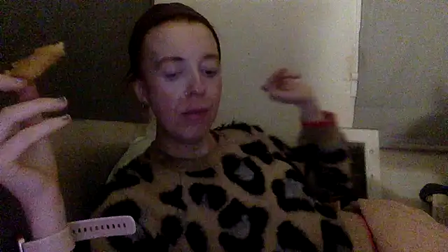 Bellababexox online show from June 28, 2026, 4:41 am