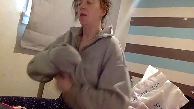Bellababexox online show from August 1, 2026, 3:54 pm