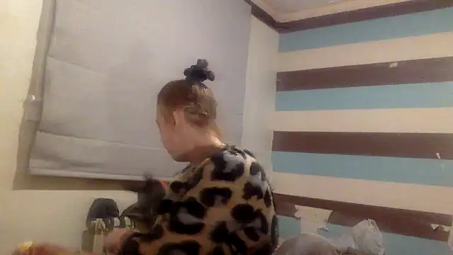 Bellababexox online show from June 26, 2026, 12:49 am