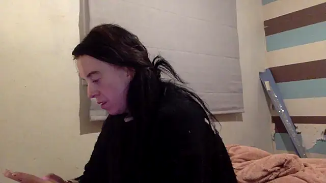 Bellababexox online show from April 25, 2026, 3:20 am