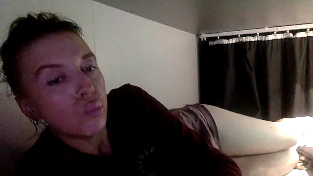 Bellababexox online show from June 30, 2026, 11:49 pm
