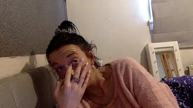 Bellababexox online show from July 13, 2026, 3:22 pm