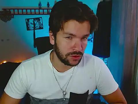 cortelioni massimo  online show from October 14, 2025, 12:50 pm