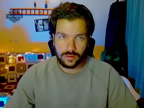 cortelioni massimo  online show from February 17, 2026, 12:19 am