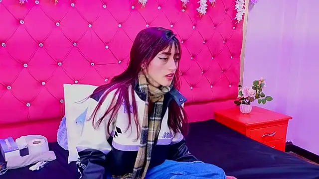  Maleja 19  online show from February 11, 2026, 3:17 am