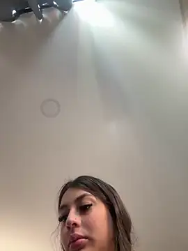 Mavii  online show from October 16, 2025, 4:26 pm