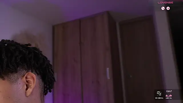 Afro god  online show from May 17, 2026, 4:12 am
