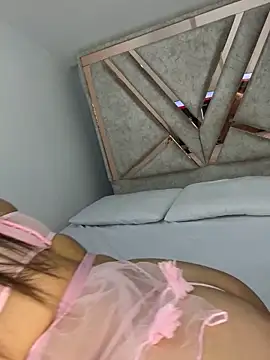 ashley-swift- online show from October 8, 2025, 5:09 am