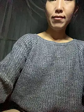 Huong-Ly online show from October 7, 2025, 2:34 am