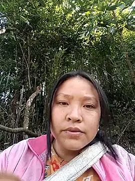 MuiNay online show from November 25, 2025, 4:02 am