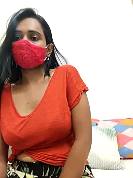 Curvyqueenz online show from September 22, 2025, 1:39 pm